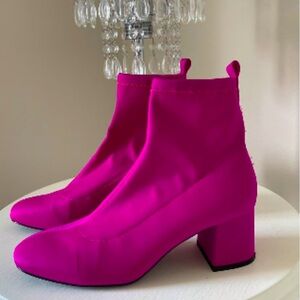 TopShop Neoprene Hot Pink Boot 8.5